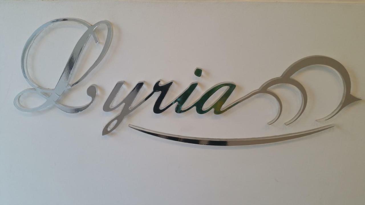 Lyria Hotel มาร์ซาเมมี ภายนอก รูปภาพ